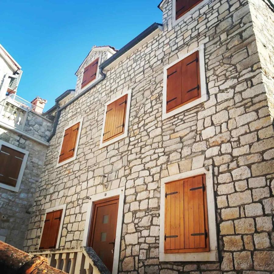 Vila Dora Supetar Apartment Exterior photo